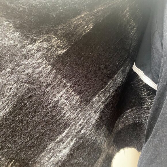 Women’s Knit Poncho Cardigan – Black & Grey Shawl Wrap with Fringe Trim - Picture 4 of 6